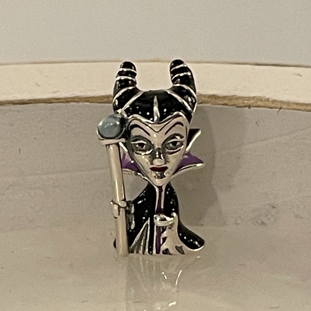 Bracelet Charm Disney’s Villain Maleficent
